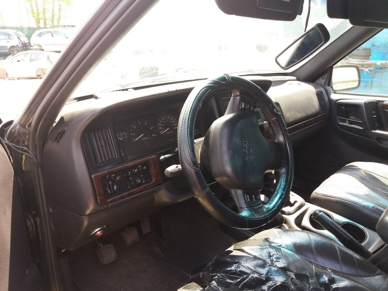 jeep cherokee (xj) 2.5 td   |   10.94 - ... | 1994 | 116 cv / 85 kw del año 1994