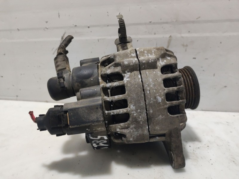 Recambio de alternador para hyundai accent ii (lc) 1.3 referencia OEM IAM 3730022650 0986049191 8EL011711311