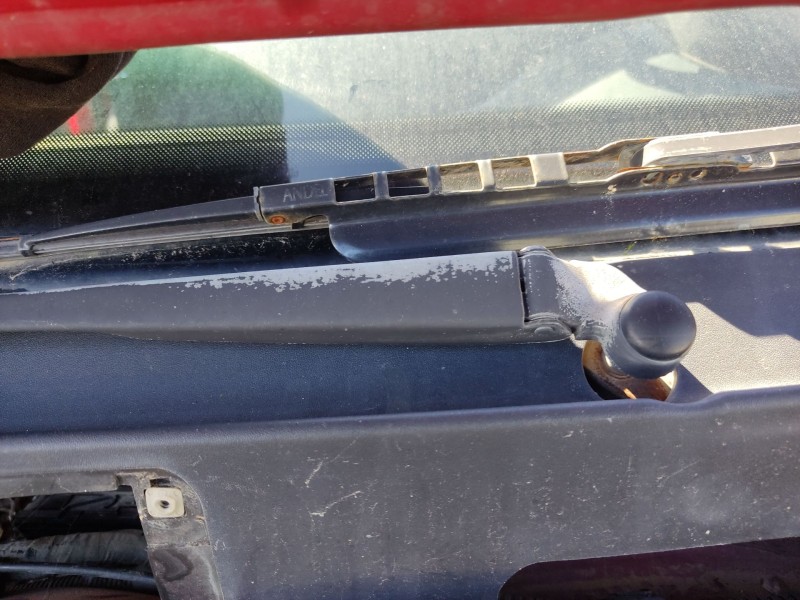 Recambio de brazo limpia delantero derecho para seat arosa (6h1) 1.0 referencia OEM IAM 6X1955410  