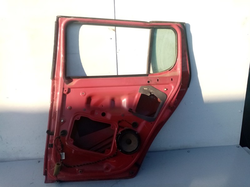 Recambio de puerta trasera derecha para skoda fabia (5j2 ) 1.2 referencia OEM IAM 5J6833056  