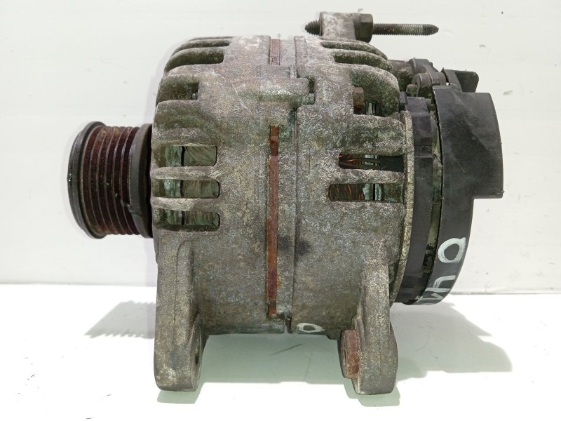 Recambio de alternador para renault clio iii 1.5 dci diesel cat referencia OEM IAM 8200390675 0124425037 