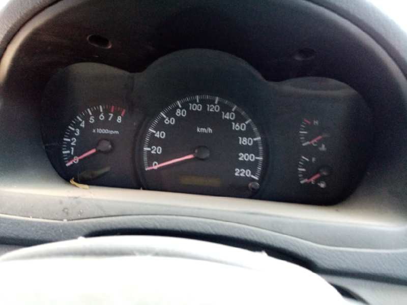 Recambio de cuadro instrumentos para kia cerato 1.6 cat referencia OEM IAM 9413025000  