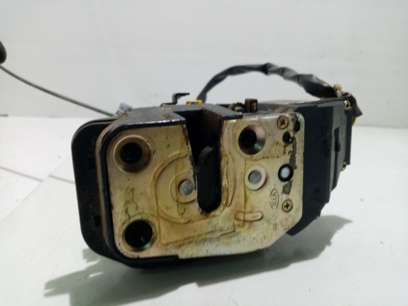 Recambio de cerradura puerta delantera izquierda para kia carens 2.0 turbodiesel cat referencia OEM IAM 0K2FC59310  