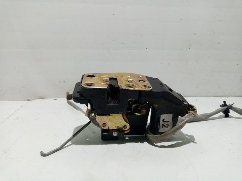 Recambio de cerradura puerta delantera derecha para kia carens 2.0 turbodiesel cat referencia OEM IAM 0K2FC58310  