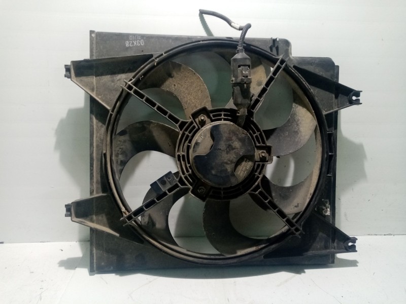 Recambio de electroventilador para kia carens 2.0 turbodiesel cat referencia OEM IAM OK2KB15XXX  