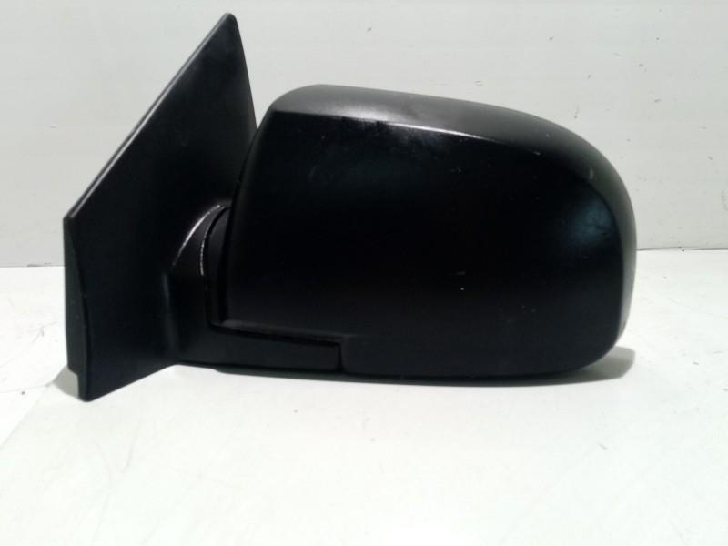 Recambio de retrovisor izquierdo para kia carens 2.0 turbodiesel cat referencia OEM IAM 0K2FL69185  