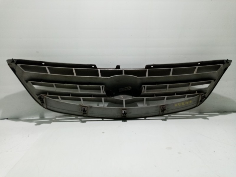Recambio de rejilla delantera para kia carens 2.0 turbodiesel cat referencia OEM IAM OK2EF50710  