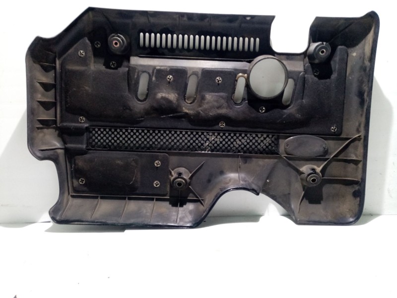 Recambio de tapa motor para kia carens 2.0 turbodiesel cat referencia OEM IAM 2924027350  