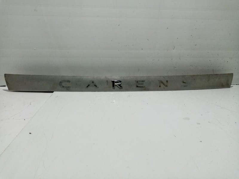 Recambio de moldura para kia carens 2.0 turbodiesel cat referencia OEM IAM 0K2FB51270  