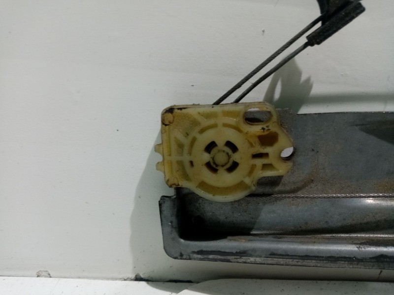 Recambio de elevalunas delantero izquierdo para peugeot 207 referencia OEM IAM 9221X1  