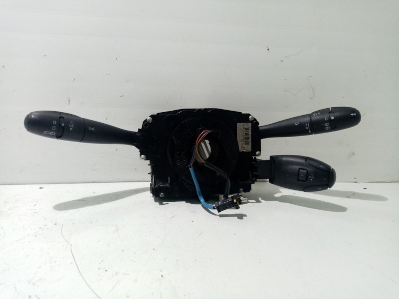 Recambio de com2000 para peugeot 207 referencia OEM IAM 96657288XT  