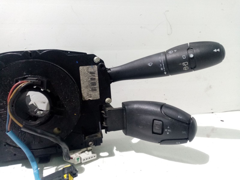 Recambio de com2000 para peugeot 207 referencia OEM IAM 96657288XT  