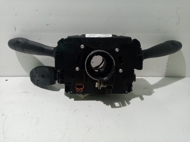 Recambio de com2000 para peugeot 207 referencia OEM IAM 96657288XT  