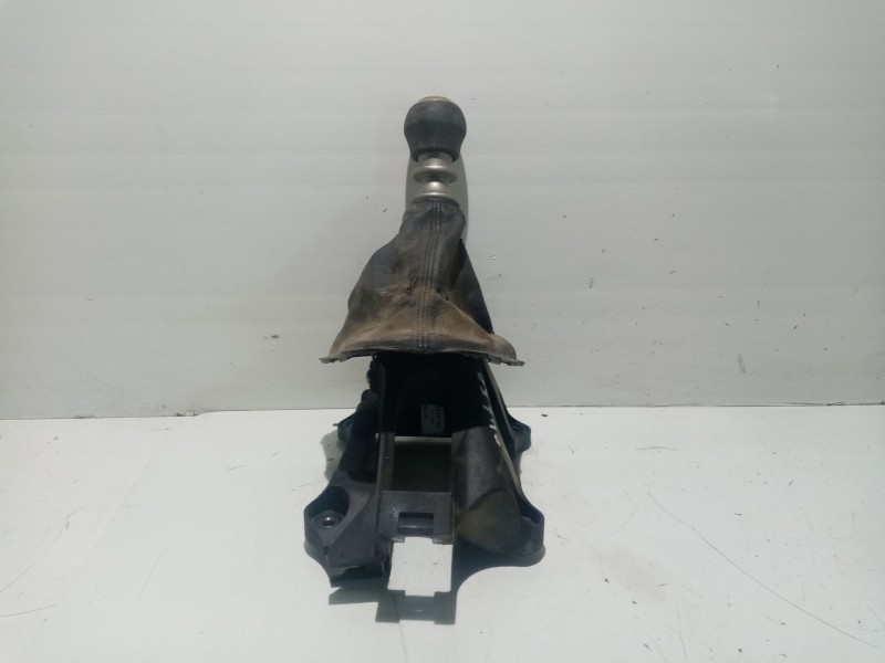 Recambio de palanca cambio para toyota auris referencia OEM IAM 3353002240  