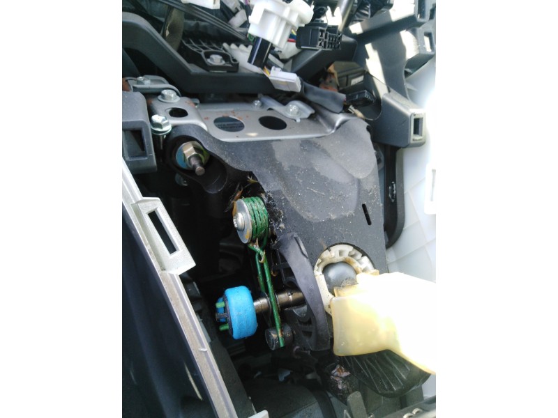 Recambio de palanca cambio para toyota auris referencia OEM IAM 3353002240  