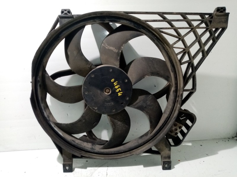 Recambio de electroventilador para nissan primera berlina (p12) referencia OEM IAM 81317X31N  