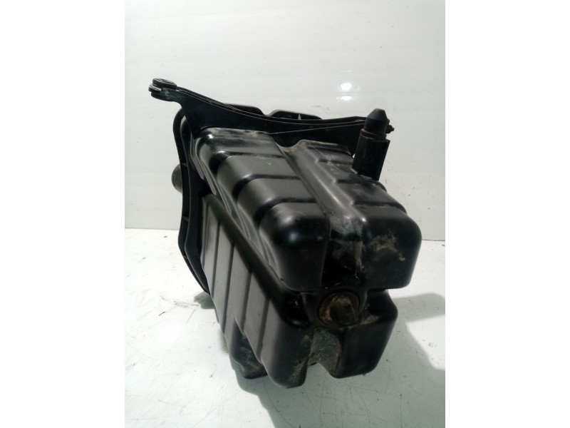 Recambio de caja filtro de aire para nissan primera berlina (p12) referencia OEM IAM 3981070938  