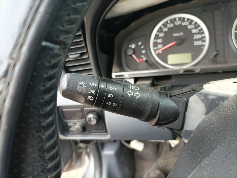 Recambio de mando luces para nissan almera ii hatchback (n16) 2.2 dci referencia OEM IAM 25540A600  