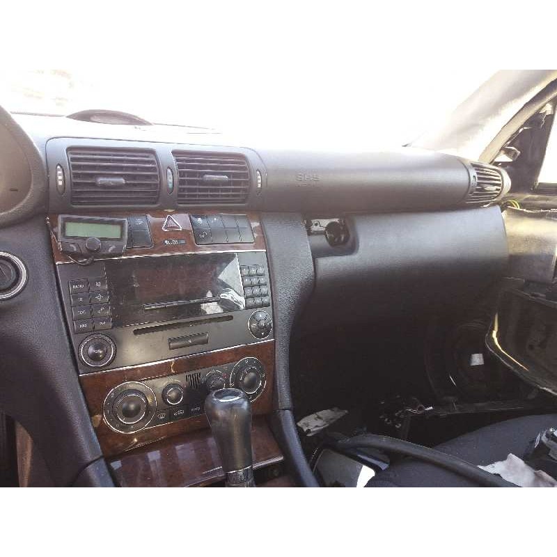 mercedes clase c (w203) berlina 220 cdi (la) (203.008)   |   04.03 - 12.07 | 2003 - 2007 | 150 cv / 110 kw del año 2003