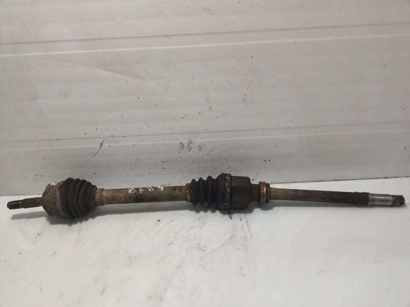 Recambio de transmision delantera derecha para peugeot 206 hatchback (2a/c) 1.4 i referencia OEM IAM 3273CQ  