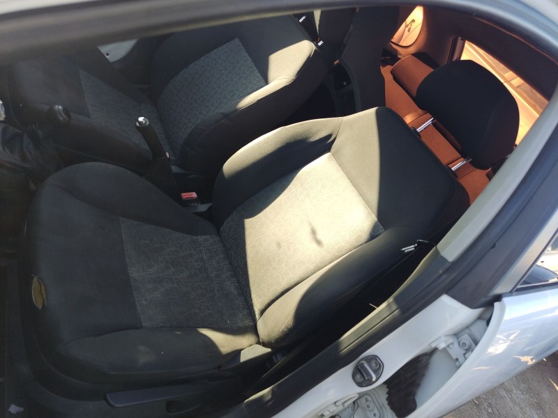 Recambio de asiento delantero izquierdo para seat ibiza iii (6l1) 1.4 tdi referencia OEM IAM 6001ADI  