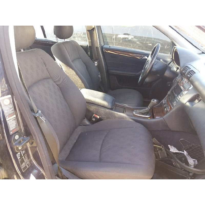 mercedes clase c (w203) berlina 220 cdi (la) (203.008)   |   04.03 - 12.07 | 2003 - 2007 | 150 cv / 110 kw del año 2003