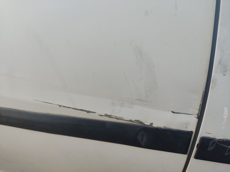 Recambio de puerta trasera derecha para seat ibiza iii (6l1) 1.4 tdi referencia OEM IAM 6L4833056T  