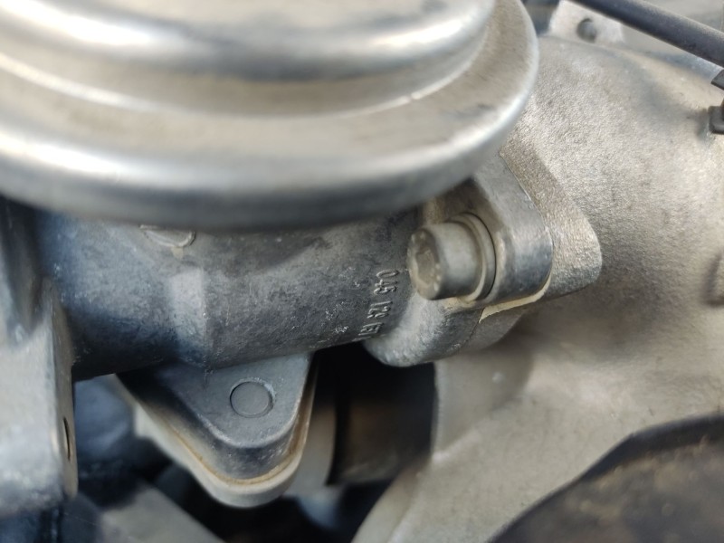 Recambio de valvula egr para seat ibiza iii (6l1) 1.4 tdi referencia OEM IAM 045129637A  
