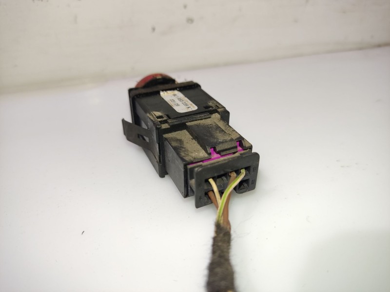 Recambio de warning para seat ibiza iii (6l1) 1.9 tdi referencia OEM IAM 6L1953235A  