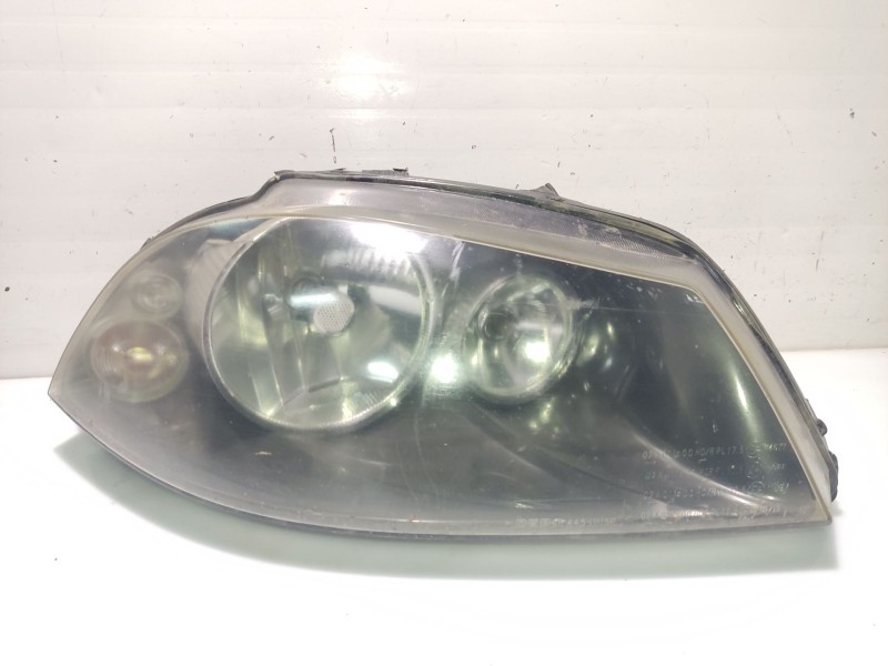 Recambio de faro derecho para seat ibiza iii (6l1) 1.9 tdi referencia OEM IAM   