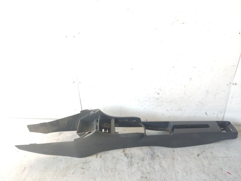 Recambio de consola central para seat ibiza iii (6l1) 1.9 tdi referencia OEM IAM 6L1863241AB  