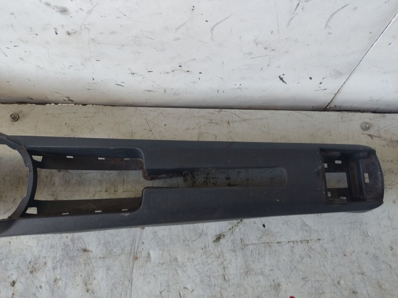 Recambio de consola central para seat ibiza iii (6l1) 1.9 tdi referencia OEM IAM 6L1863241AB  