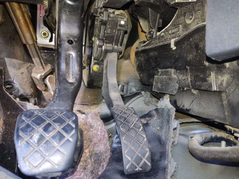 Recambio de pedal acelerador para seat ibiza iii (6l1) 1.9 tdi referencia OEM IAM 6Q1721503M  