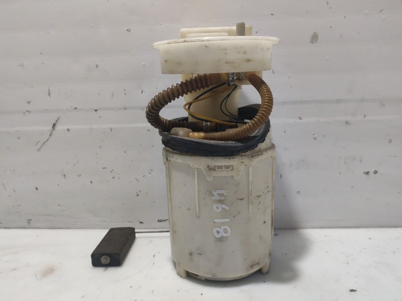 Recambio de aforador para volkswagen polo (9n1) trendline referencia OEM IAM 6Q0919051C  