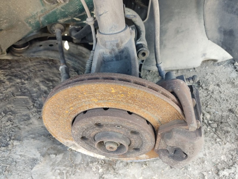 Recambio de mangueta delantera derecha para seat toledo ii (1m2) 1.6 16v referencia OEM IAM 1J0407256N  