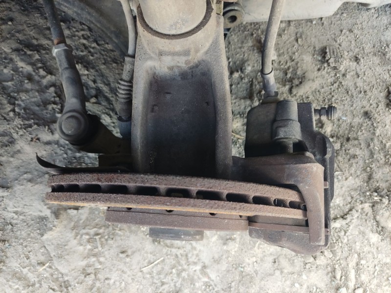 Recambio de mangueta delantera derecha para seat toledo ii (1m2) 1.6 16v referencia OEM IAM 1J0407256N  