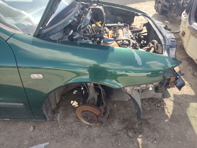 Recambio de aleta delantera derecha para seat toledo ii (1m2) 1.6 16v referencia OEM IAM 1M0821022  