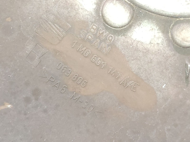 Recambio de tapacubos para seat toledo ii (1m2) 1.6 16v referencia OEM IAM 1M0601147A  