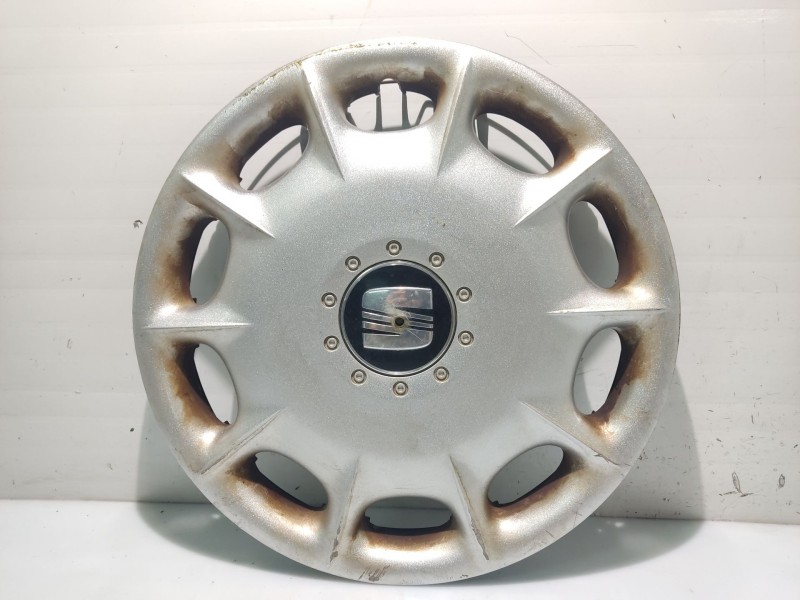 Recambio de tapacubos para seat toledo ii (1m2) 1.6 16v referencia OEM IAM 1M0601147A  