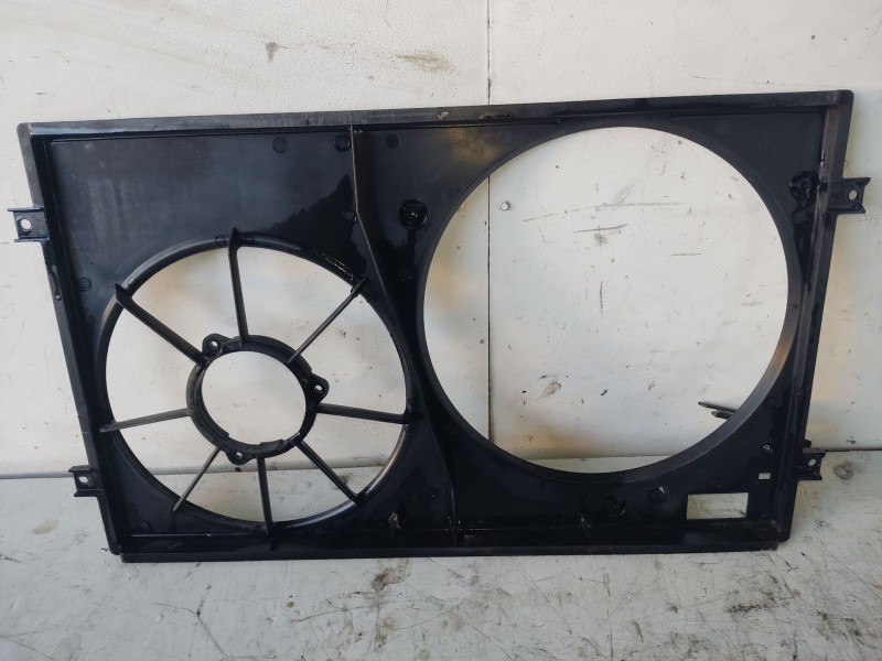 Recambio de moldura para seat toledo ii (1m2) 1.6 16v referencia OEM IAM 1J0121207T  