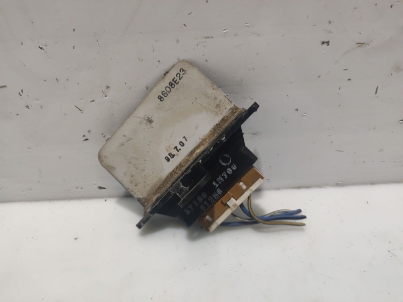 Recambio de resistencia calefaccion para nissan almera (n15) referencia OEM IAM 7701207876  