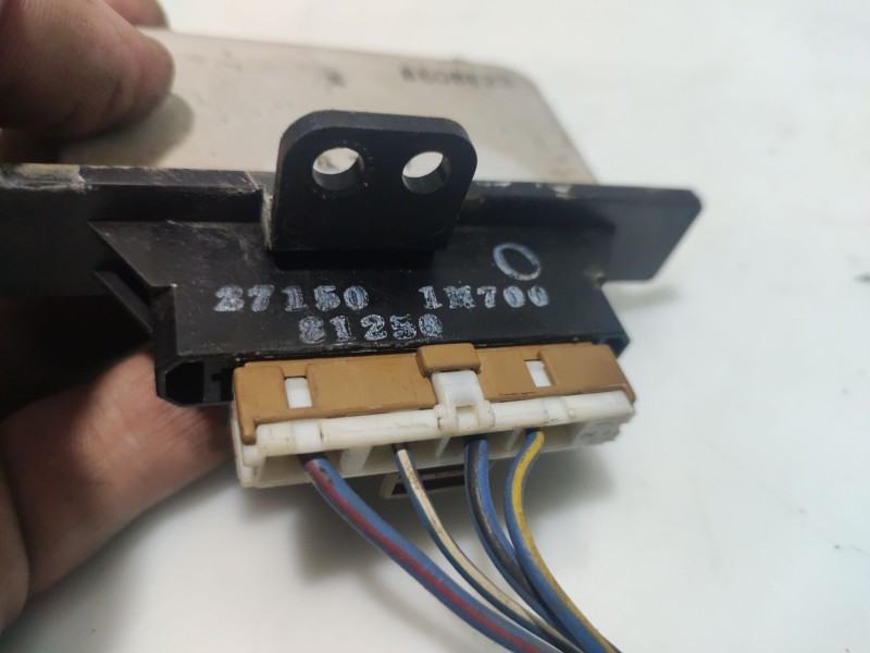 Recambio de resistencia calefaccion para nissan almera (n15) referencia OEM IAM 7701207876  