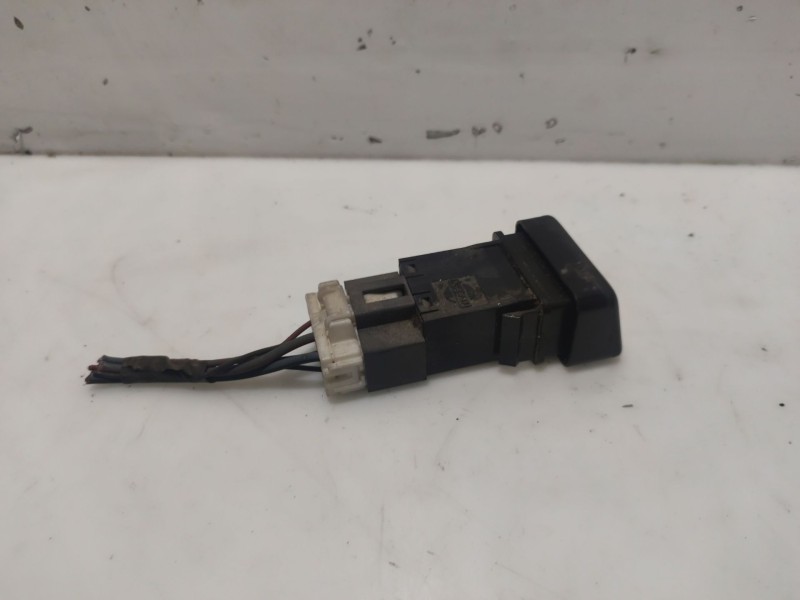 Recambio de interruptor para nissan almera (n15) referencia OEM IAM   