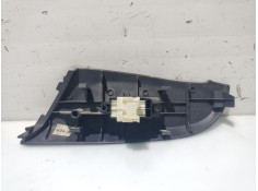 Recambio de mando elevalunas delantero derecho para nissan almera ii hatchback (n16) 1.5 referencia OEM IAM 80960BM520   2