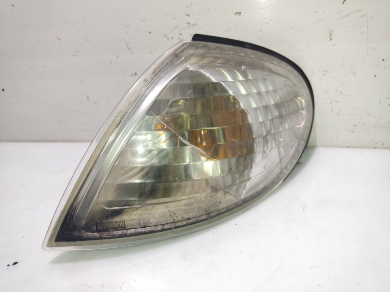 Recambio de piloto delantero izquierdo para nissan almera ii hatchback (n16) 1.5 referencia OEM IAM 26135BM415  