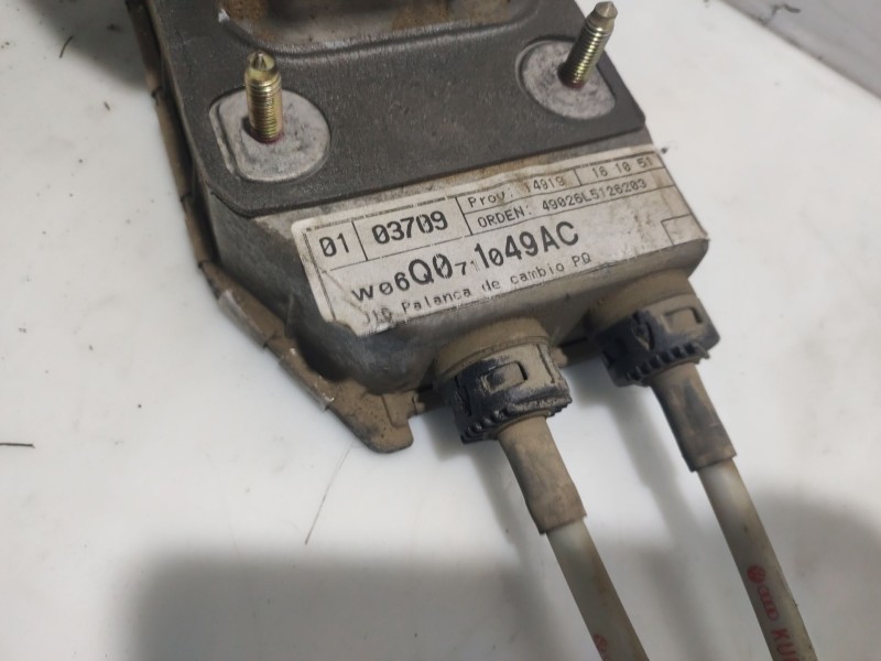 Recambio de palanca cambio para seat ibiza iii (6l1) 1.9 sdi referencia OEM IAM 6Q0711049AC  