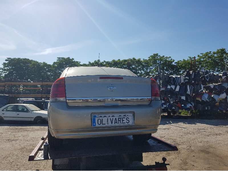 opel vectra c berlina 2.0 dti   |   0.02 - ... | 2002 | 101 cv / 74 kw del año 2002