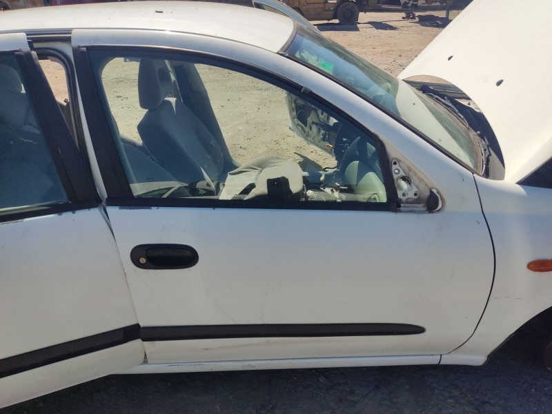 Recambio de puerta delantera derecha para nissan almera ii hatchback (n16) 1.5 referencia OEM IAM 801005M432  