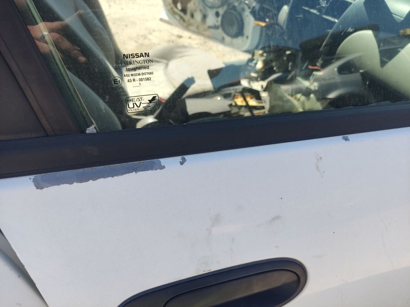 Recambio de puerta delantera derecha para nissan almera ii hatchback (n16) 1.5 referencia OEM IAM 801005M432  