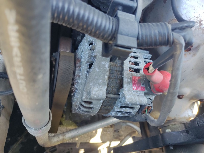 Recambio de alternador para nissan almera ii hatchback (n16) 1.5 referencia OEM IAM 23100BU010 LR180762 